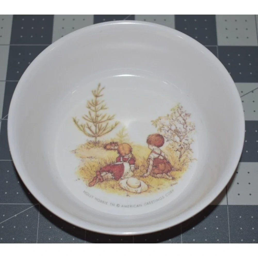 1972 Holly Hobbie American Greetings Kids‎ Play Dishes Plate Mug Cup Dish Oneida